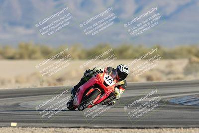 media/Dec-07-2025-CVMA (Sun) [[3e7d2de5dc]]/Race 16-Formula Middleweight/